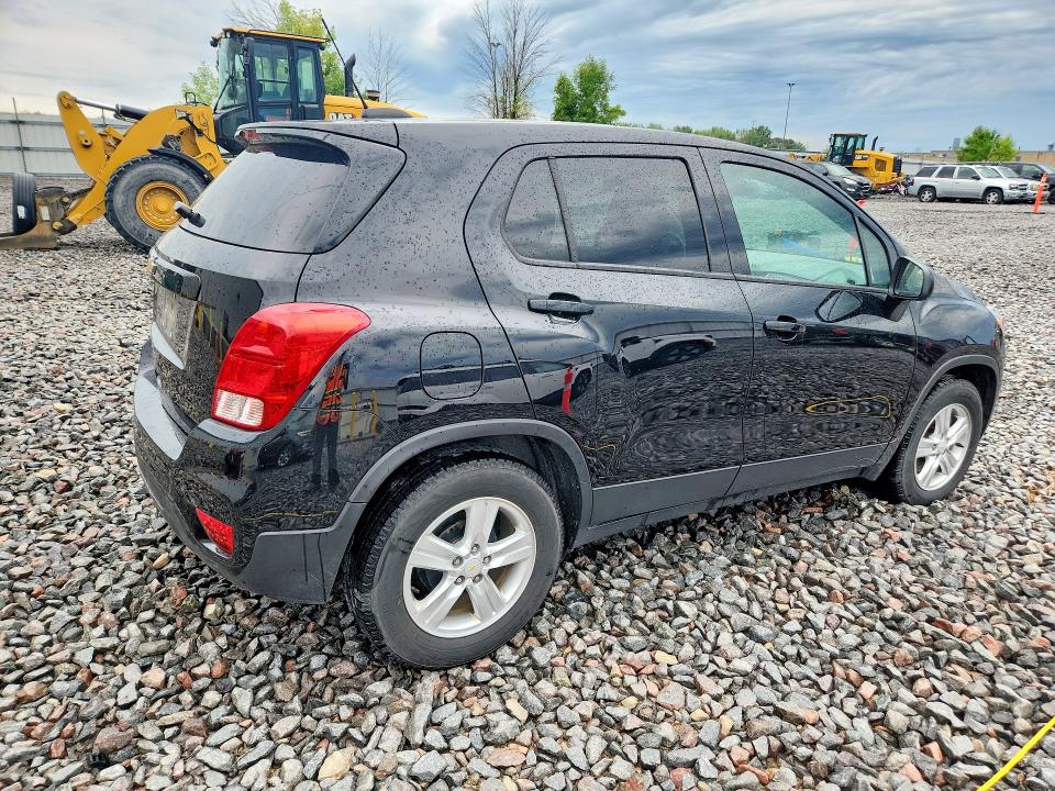 Photo 3 from auction – 2020 CHEVROLET TRAX with VIN KL7CJKSBXLB324406