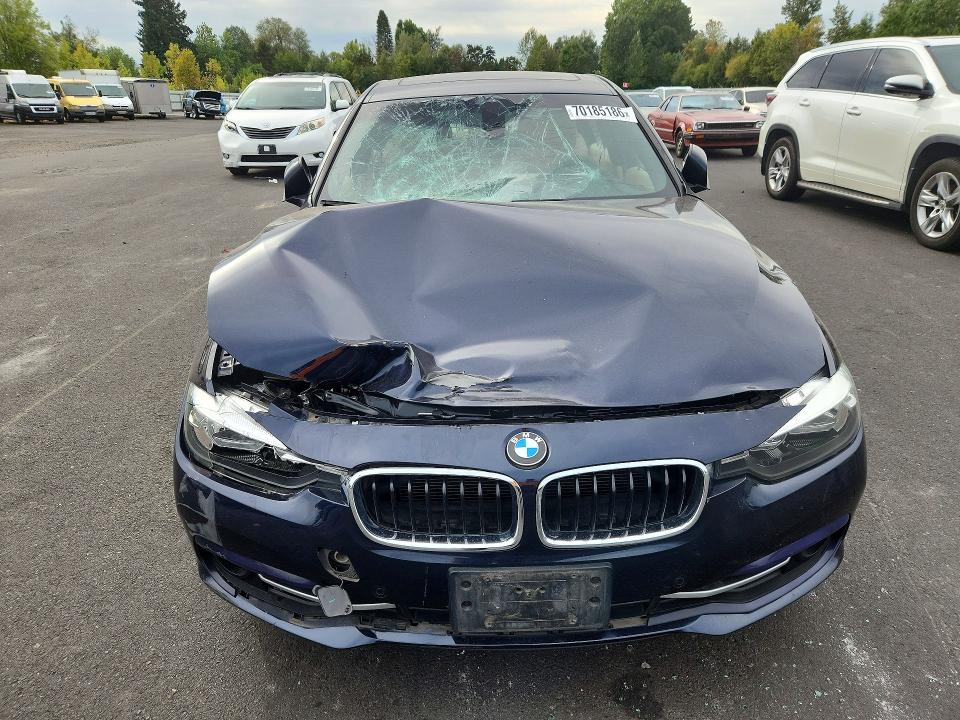 Photo 5 from auction – 2016 BMW 328 with VIN WBA8E9G55GNT85379