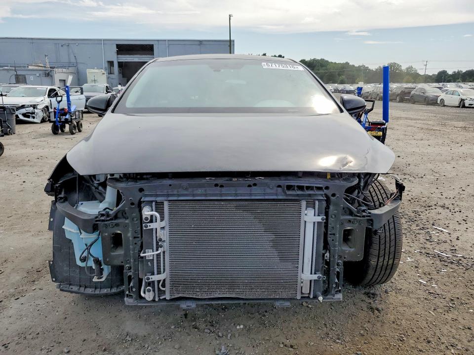 Photo 5 from auction – 2017 HYUNDAI IONIQ with VIN KMHC75LC6HU047674