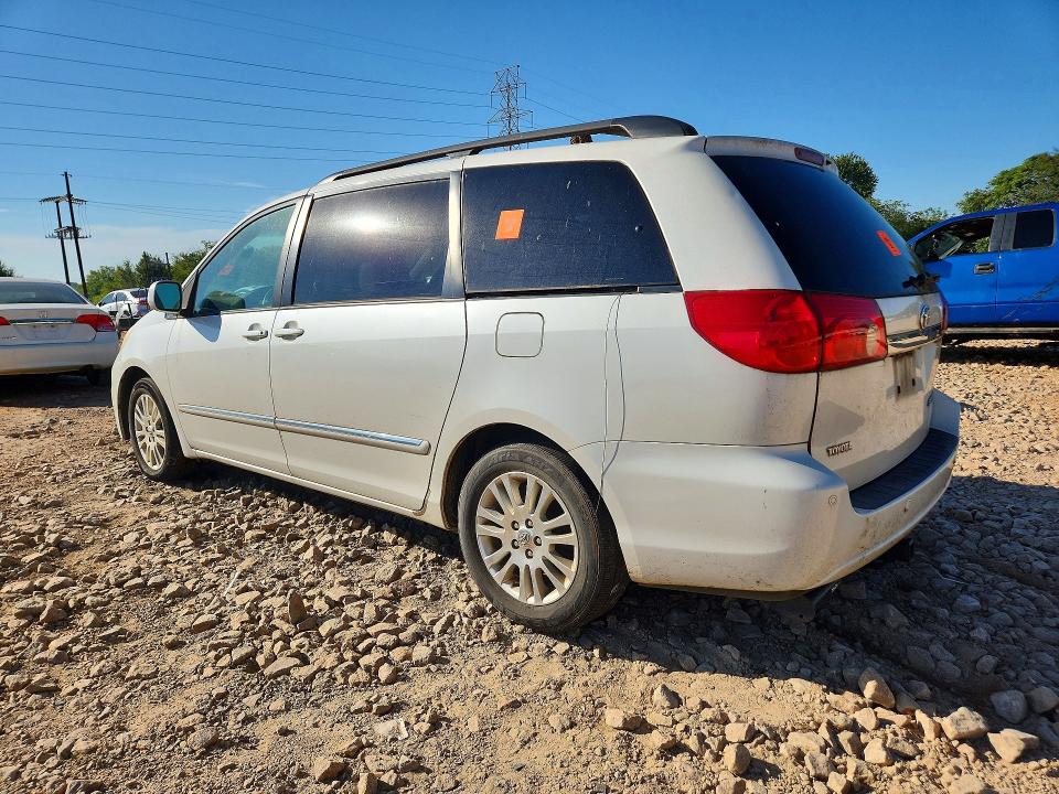 Photo 2 from auction – 2010 TOYOTA SIENNA with VIN 5TDYK4CC2AS293280