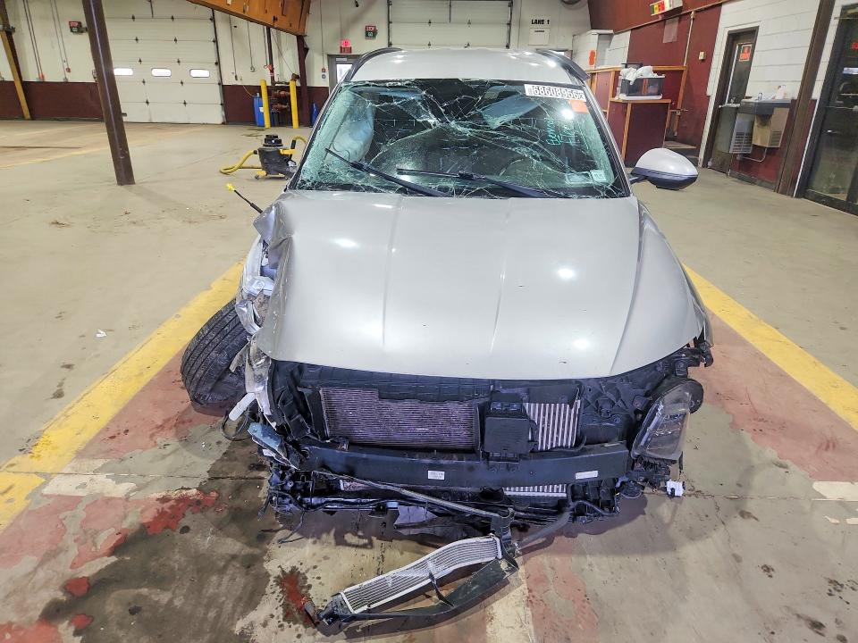 Photo 5 from auction – 2023 HYUNDAI TUCSON with VIN KM8JBCA17PU131593