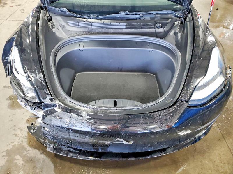 Photo 12 from auction – 2018 TESLA MODEL 3 with VIN 5YJ3E1EB5JF103111