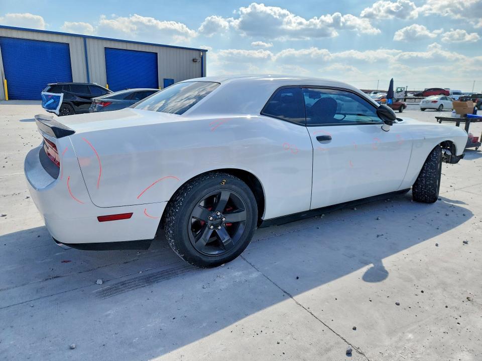Photo 3 from auction – 2013 DODGE CHALLENGER with VIN 2C3CDYAG4DH646109