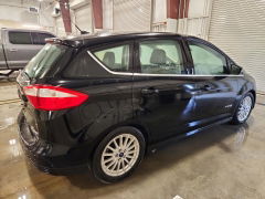 Photo 3 from auction – 2016 FORD C-MAX with VIN 1FADP5BU3GL102790