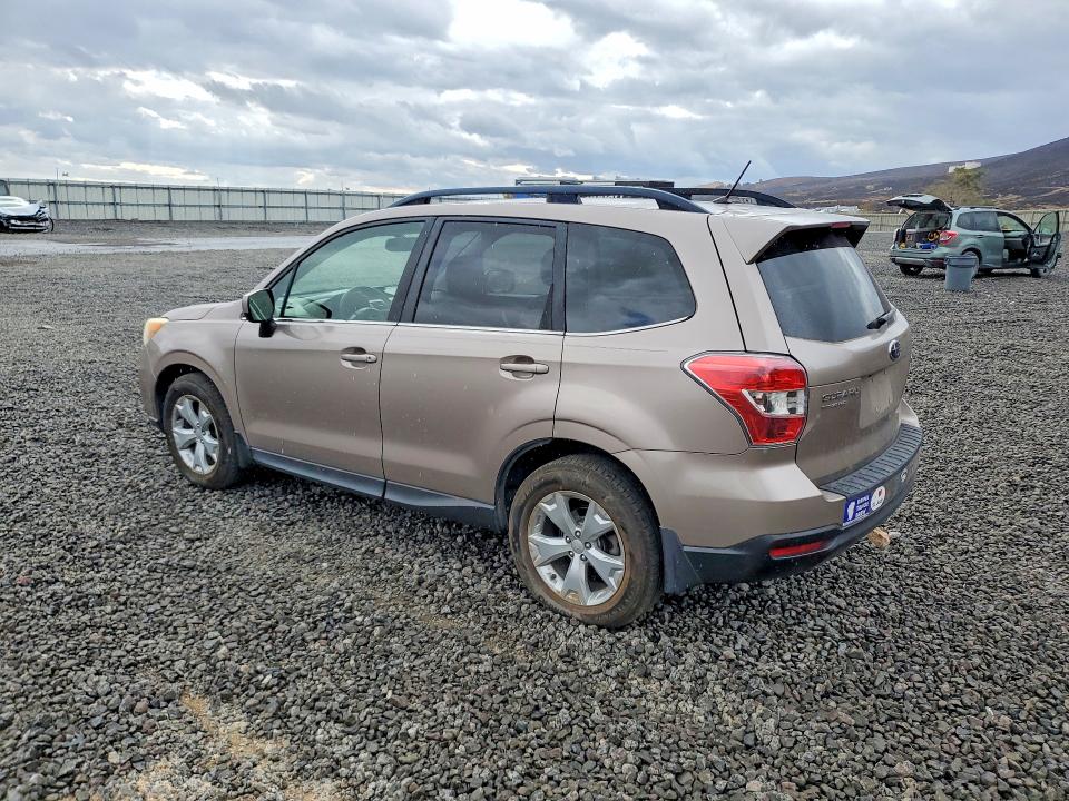 Photo 2 from auction – 2014 SUBARU FORESTER with VIN JF2SJAHC6EH493848