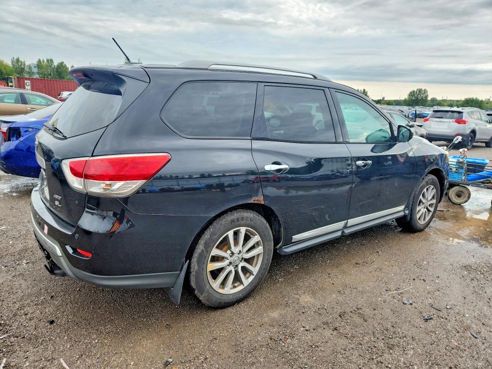 Photo 3 from auction – 2014 NISSAN PATHFINDER with VIN 5N1AR2MM4EC660224