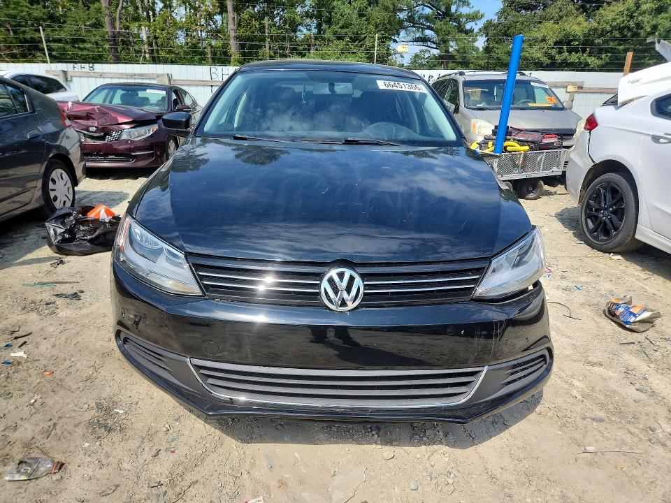 Photo 5 from auction – 2014 VOLKSWAGEN JETTA with VIN 3VW2K7AJ4EM440808