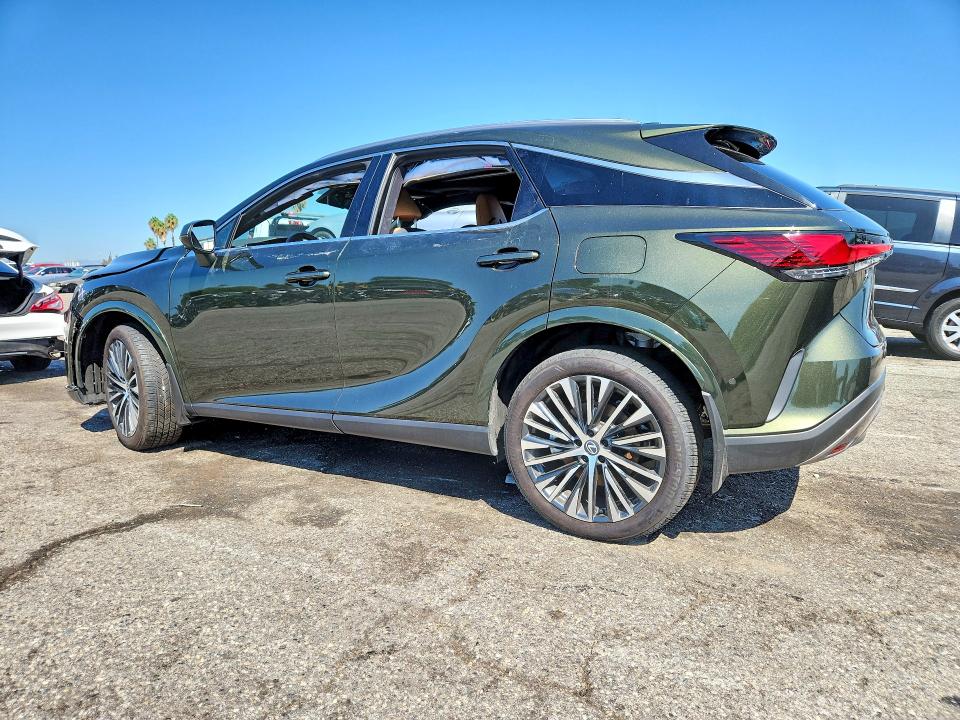 Foto 2 de la subasta – 2026 LEXUS RX 350H con VIN 2T2BBMCA8TC108483