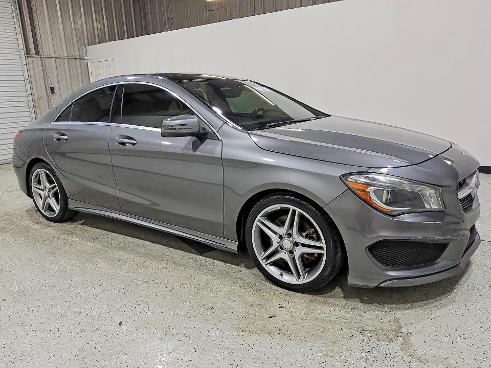 Photo 4 from auction – 2014 MERCEDES-BENZ CLA with VIN WDDSJ4EB5EN026388