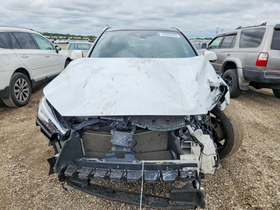 Photo 5 from auction – 2019 INFINITI QX50 with VIN 3PCAJ5M31KF104889