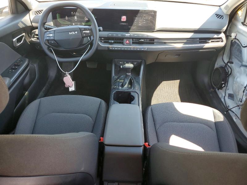 Photo 8 from auction – 2025 KIA K4 with VIN 3KPFT4DE7SE058437