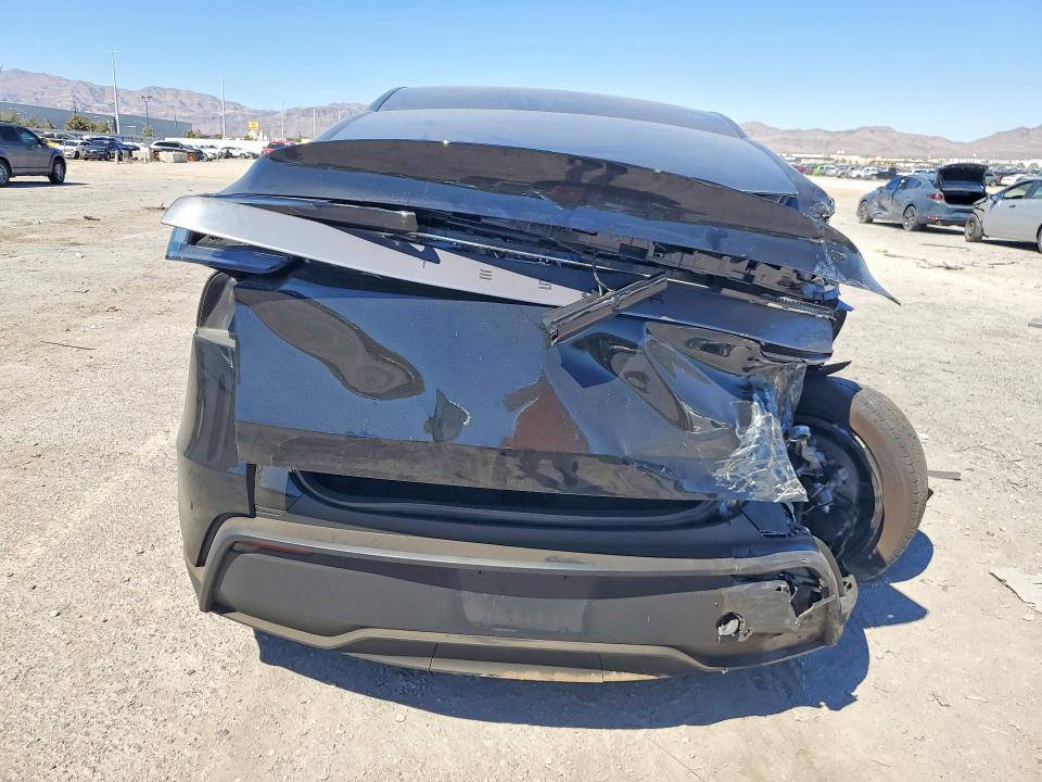 Photo 6 from auction – 2026 TESLA MODEL Y with VIN 7SAYGDED3TF530246
