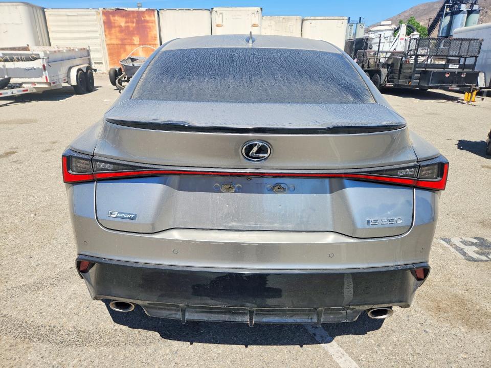Photo 6 from auction – 2021 LEXUS IS with VIN JTHGZ1B2XM5038061