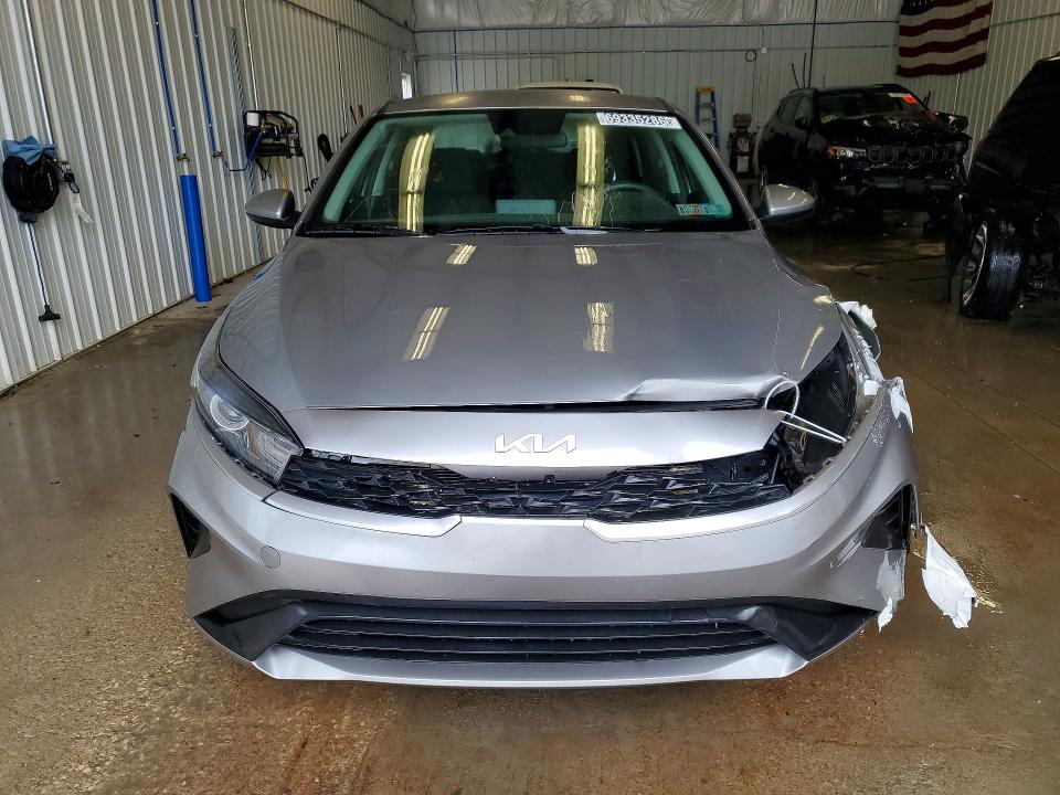 Photo 5 from auction – 2024 KIA FORTE with VIN 3KPF24AD0RE705348