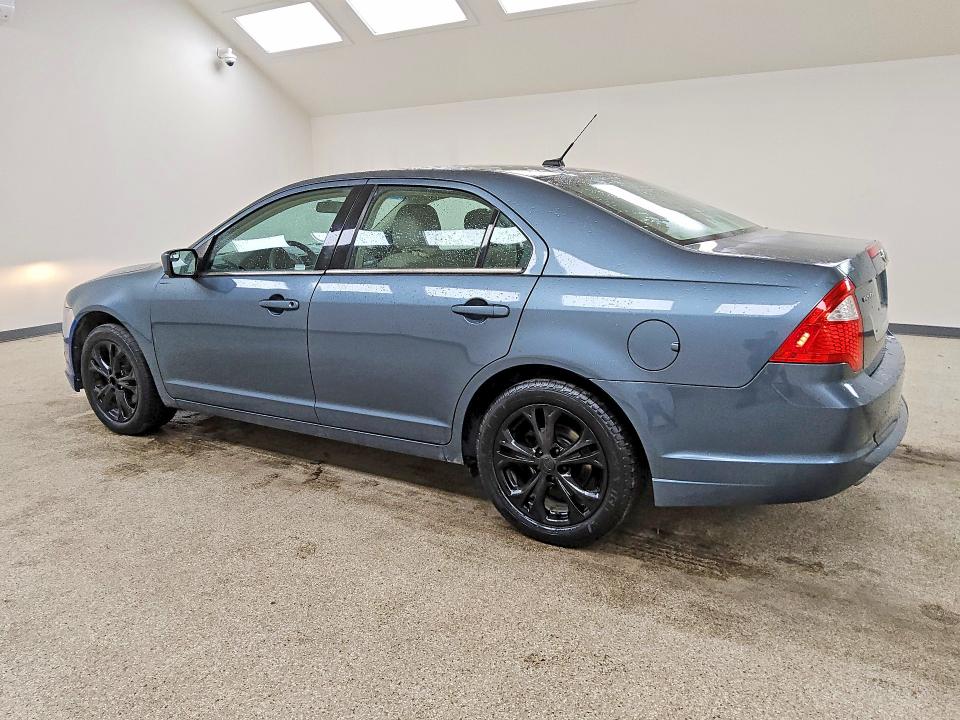 Photo 2 from auction – 2012 FORD FUSION with VIN 3FAHP0HG7CR307496