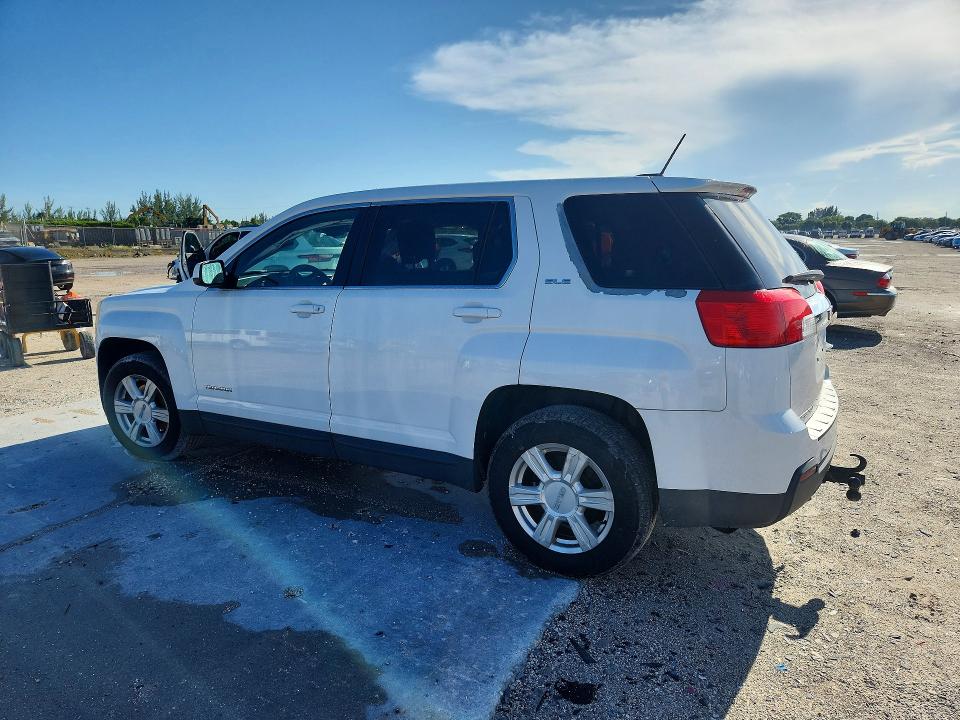 Photo 2 from auction – 2015 GMC TERRAIN with VIN 2GKALMEK6F6304032