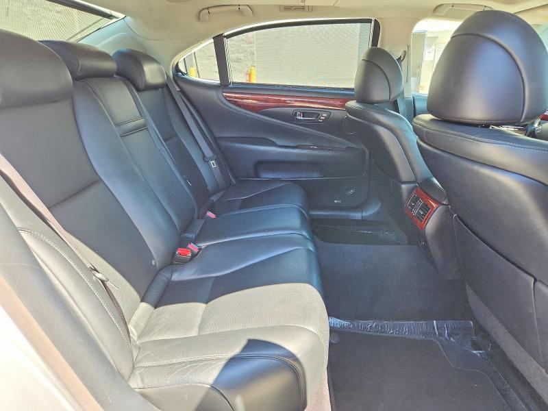 Photo 10 from auction – 2008 LEXUS LS with VIN JTHGL46FX85020942