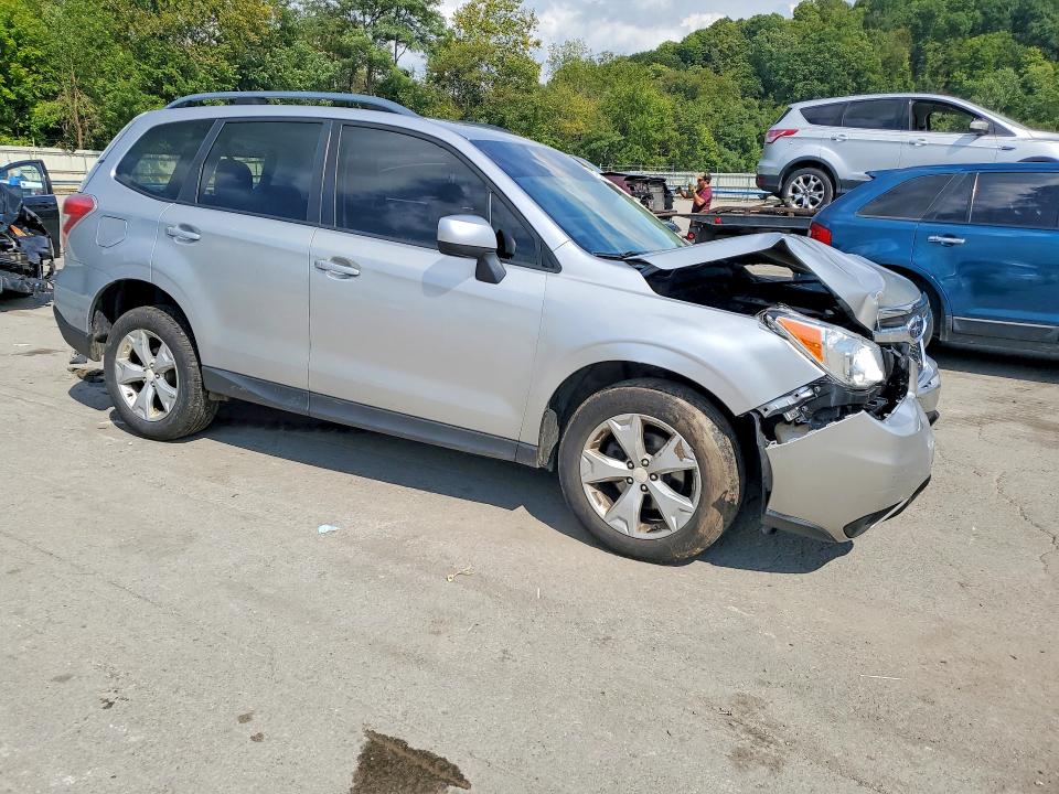 صورة رقم 4 من المزاد - 2014 SUBARU FORESTER مع VIN JF2SJAEC7EH557674