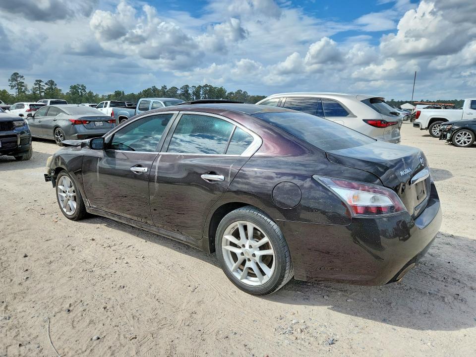 Photo 2 from auction – 2012 NISSAN MAXIMA with VIN 1N4AA5AP1CC824141