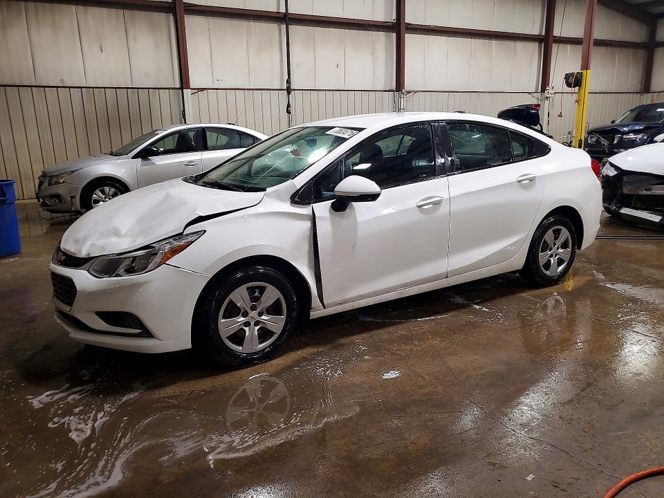 CHEVROLET CRUZE 2018 с VIN 1G1BB5SMXJ7129896 - Снимка от търг