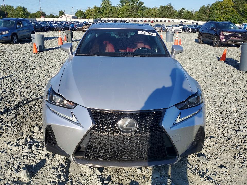 صورة رقم 5 من المزاد - 2019 LEXUS IS مع VIN JTHBA1D21K5096426