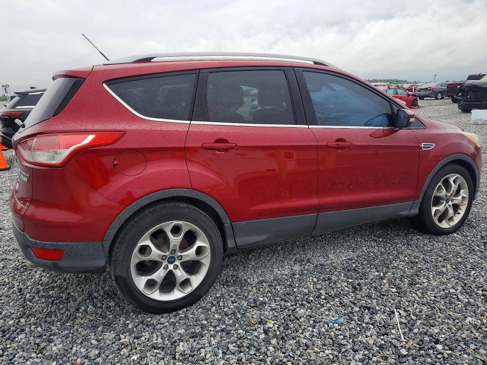 Photo 3 from auction – 2015 FORD ESCAPE with VIN 1FMCU0J99FUA42310