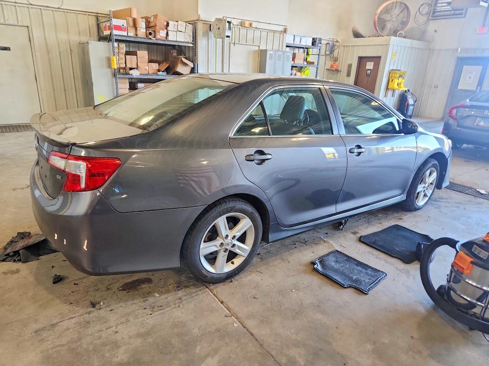 Photo 3 from auction – 2014 TOYOTA CAMRY with VIN 4T1BF1FK5EU791711