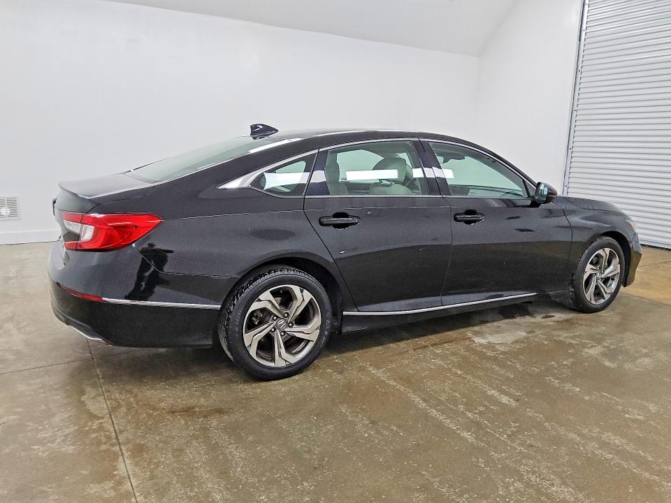 Photo 3 from auction – 2018 HONDA ACCORD with VIN 1HGCV1F59JA208754