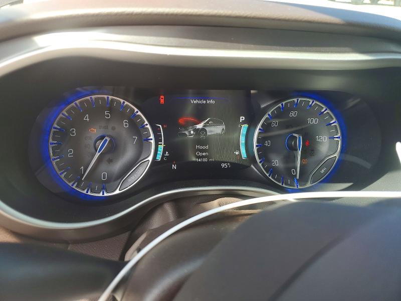 Photo 9 from auction – 2018 CHRYSLER PACIFICA with VIN 2C4RC1BG6JR166836