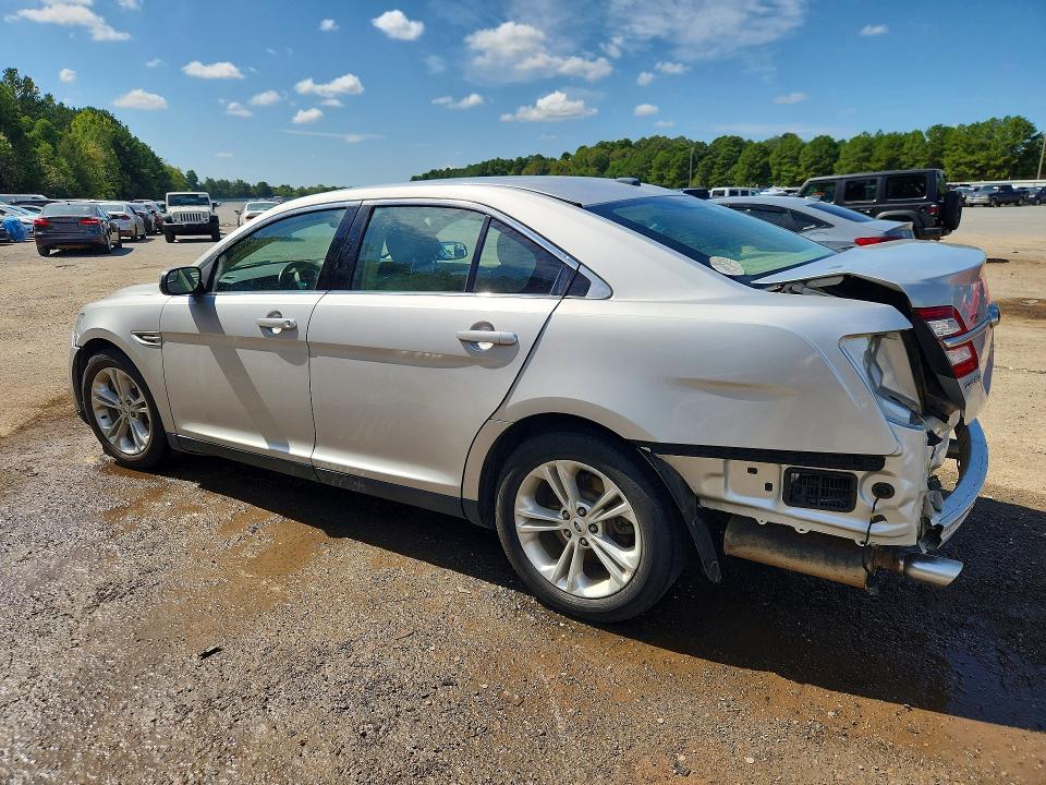 Photo 2 from auction – 2014 FORD TAURUS with VIN 1FAHP2E82EG150060