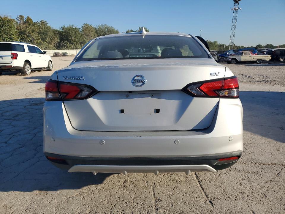 Снимка 6 от търг – 2020 NISSAN VERSA с VIN 3N1CN8EV0LL863490