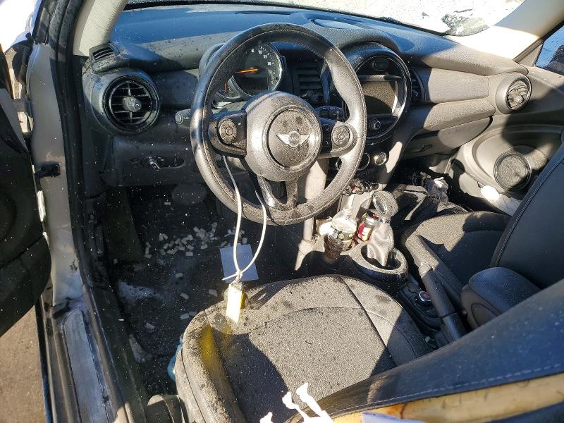 Zdjęcie 8 z aukcji – 2017 MINI COOPER z VIN WMWXP5C34H2F61086
