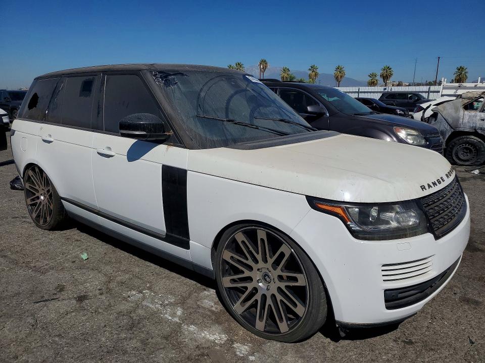 Photo 4 from auction – 2017 LAND ROVER RANGE ROVER with VIN SALGS2FV8HA368495