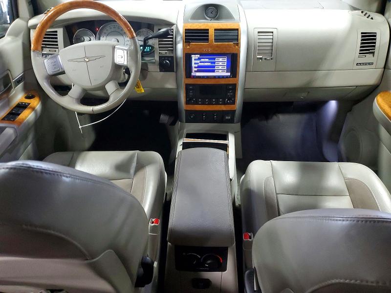 Photo 8 from auction – 2009 CHRYSLER ASPEN with VIN 1A8HW58T49F718103