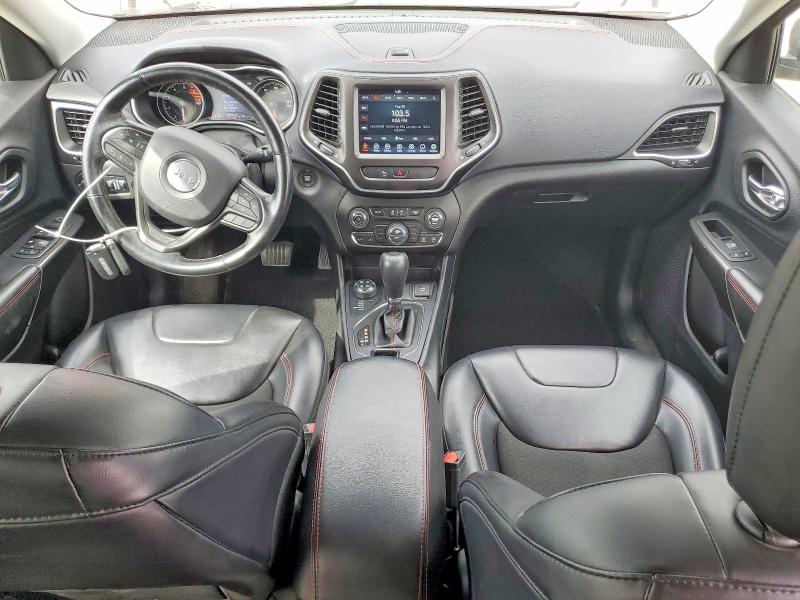 Photo 8 from auction – 2020 JEEP CHEROKEE with VIN 1C4PJMBN9LD539578