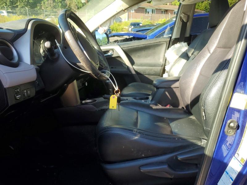 Photo 7 from auction – 2015 TOYOTA RAV4 with VIN 2T3RFREV1FW359652
