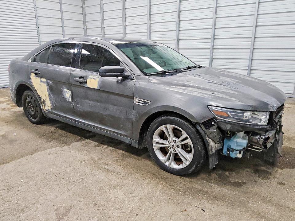 Photo 4 from auction – 2017 FORD TAURUS with VIN 1FAHP2D93HG135386