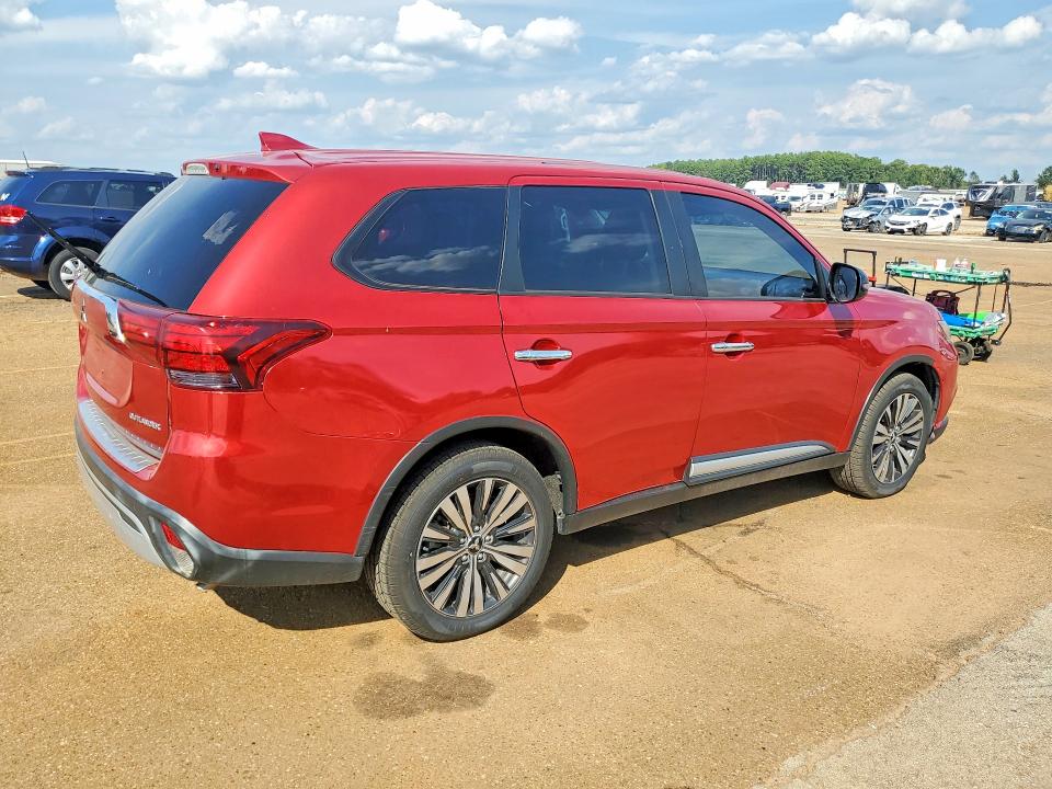 Снимка 3 от търг – 2019 MITSUBISHI OUTLANDER с VIN JA4AD2A39KZ012640