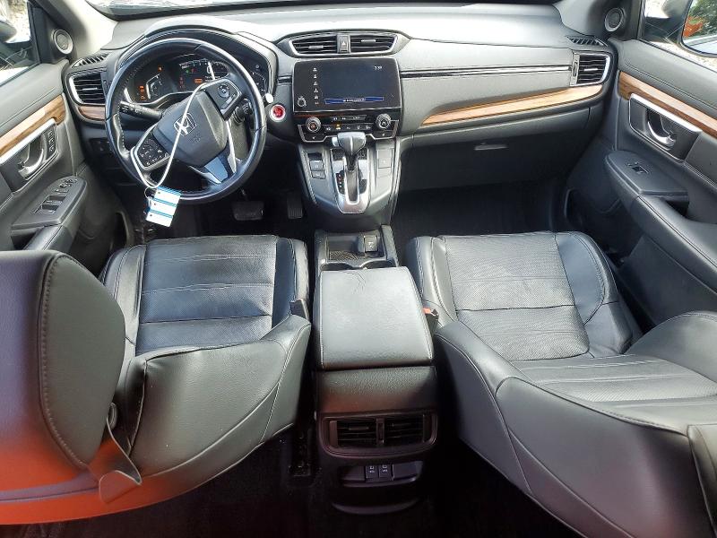 Photo 8 from auction – 2017 HONDA CR-V with VIN 5J6RW2H82HL017771