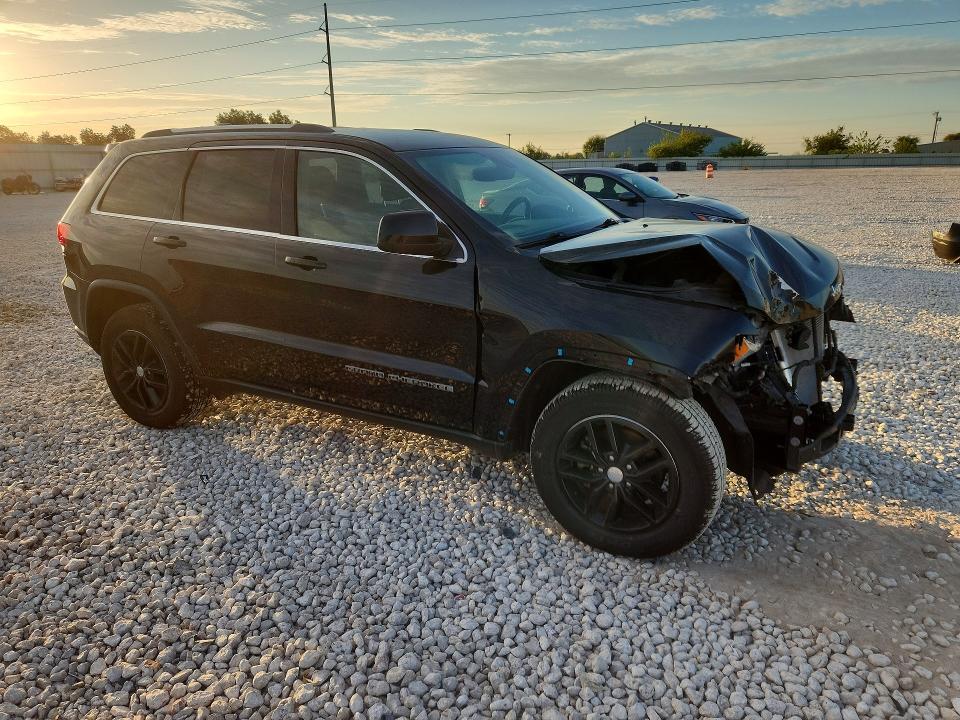 Снимка 4 от търг – 2017 JEEP GRAND CHEROKEE с VIN 1C4RJEAG0HC647487