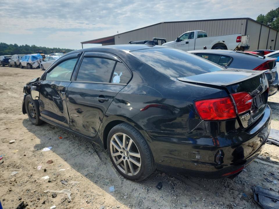 Photo 2 from auction – 2014 VOLKSWAGEN JETTA with VIN 3VW2K7AJ4EM440808