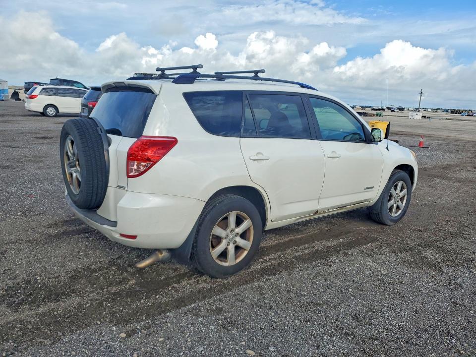 Photo 3 from auction – 2007 TOYOTA RAV4 with VIN JTMBK34V475033980
