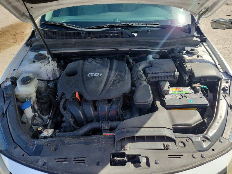 Снимка 11 от търг – 2015 KIA OPTIMA с VIN 5XXGM4A74FG428828