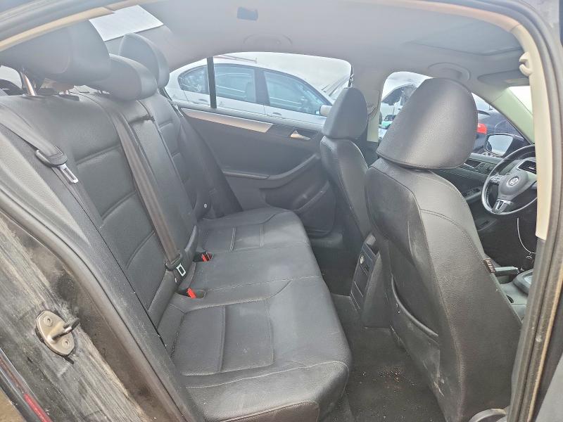 Снимка 10 от търг – 2012 VOLKSWAGEN JETTA с VIN 3VWLP7AJ3CM310375