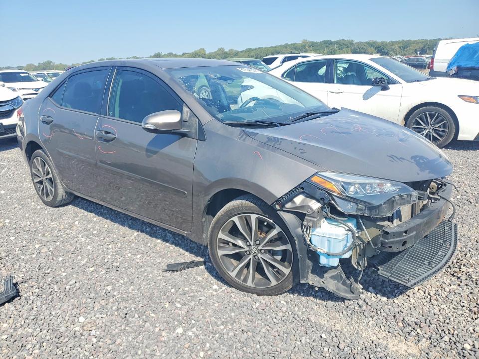 Photo 4 from auction – 2017 TOYOTA COROLLA with VIN 5YFBURHE4HP682867