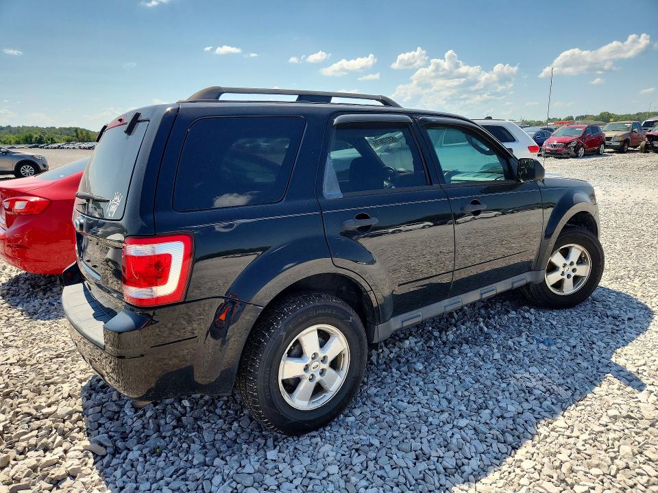 Photo 3 from auction – 2012 FORD ESCAPE with VIN 1FMCU0D73CKB33834
