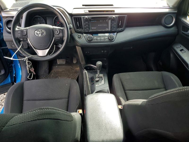 Photo 8 from auction – 2018 TOYOTA RAV4 with VIN JTMRFREV1JJ747410