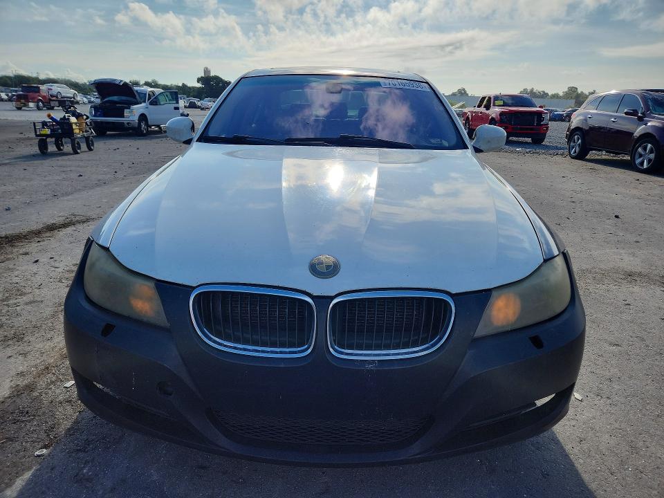Photo 5 from auction – 2010 BMW 328 with VIN WBAPK5C54AA648737