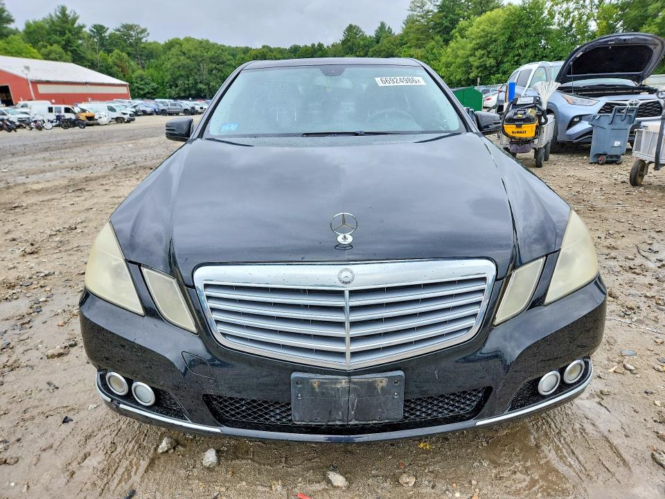 Photo 5 from auction – 2010 MERCEDES-BENZ E with VIN WDDHF8HB1AA099984