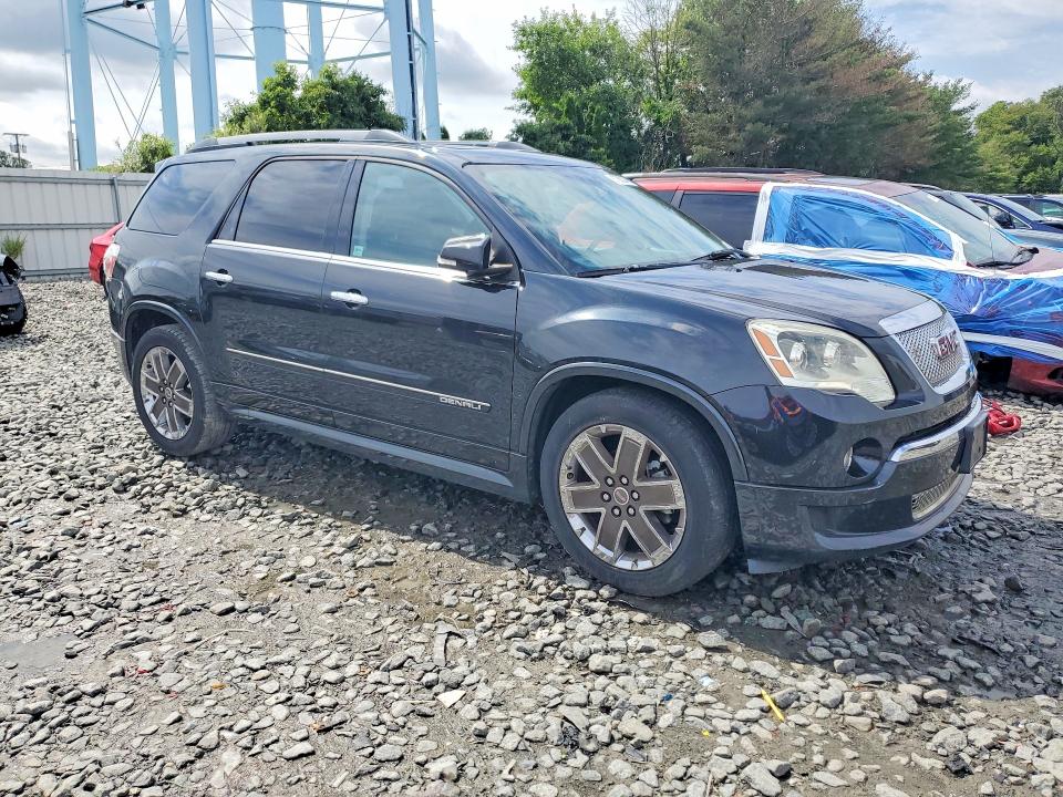 Photo 4 from auction – 2011 GMC ACADIA with VIN 1GKKVTED5BJ374631